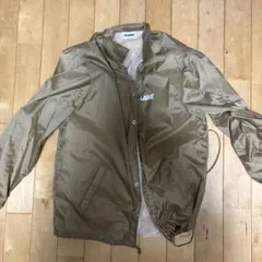 XLARGE ベージュ ナイロンジャケット Mサイズのサムネイル