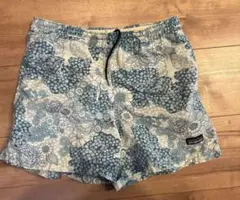 Patagonia 花柄ショートパンツ M