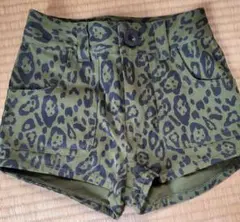 SLYヒョウ柄ショートパンツ