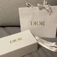 【お値下げ中】Dior ギフトボックス ホワイトセット