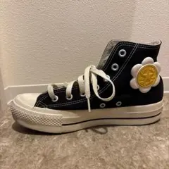 converse コンバース　ブラック ハイカット スニーカー 花モチーフ　厚底