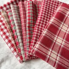 赤系チェック生地詰め合わせ　ハギレセット　クリスマス布小物などに♪