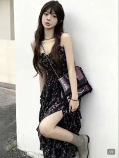 SHEIN キャミワンピース ブラック 花柄