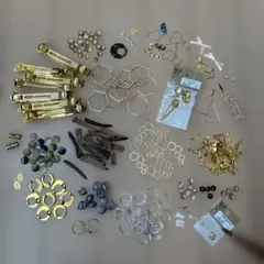 アクセサリーパーツ