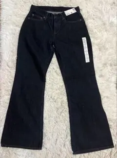 UNIQLO JEANS　ブーツカットジーンズ