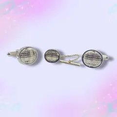 《美品》 バーバリー チェック柄 カフスピンバッジセット SV925