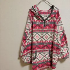 一点物✨ フェアアイル柄フリースジャケット フード付き ポンチョシルバー　赤　白