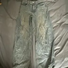 GU バレルレッグジーンズ