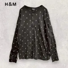 エイチアンドエム ヘンリーネック Tシャツ カットソー L 黒 総柄 上品のサムネイル