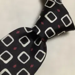 【美品】ダニエルDANIEL(BEAMS取扱) パターン柄ネクタイのサムネイル