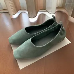 フラットシューズ