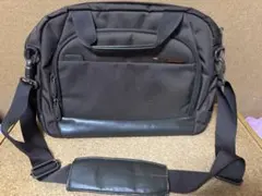 サムソナイト　ビジネスショルダーバッグ　ブラウン　美品
