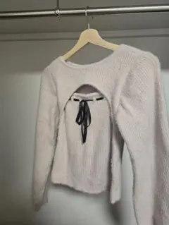 INGNI　フェザーリブデコルテオープンリボンニット