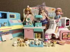 リカちゃん　まとめ売り　 ◦リカちゃん3体 ◦おとどけスクーター　◦動物病院