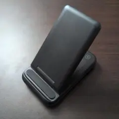 折りたたみ式 3in1 ワイヤレス充電器 本体
