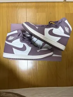 Nike Air Jordan 1 パープル/ホワイト