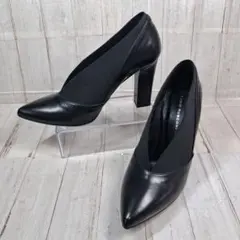 美品【36】FABIO RUSCONI ポイントテッドトゥ ギャザー パンプスのサムネイル