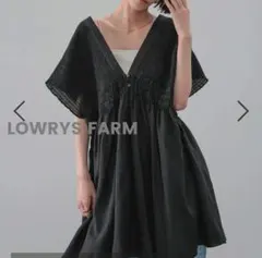 LOWRYS FARM　シャーリングチュニックフレンチスリーブ　ブラック　Fのサムネイル