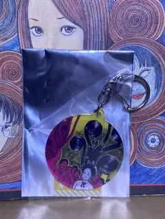 伊藤潤二 ポップアップ うずまき ギョ 缶バッジ - メルカリ