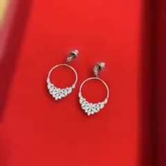 ☆SWAROVSKIスワロフスキー ピアス【片耳用】ゴールド クリアスワロ 