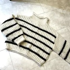 ざっくりニット　ボーダー　タートルショート丈