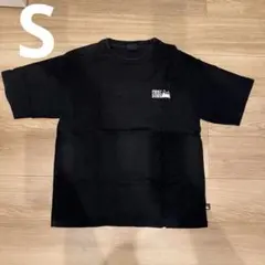 【値下げ‼️】FIRST DOWN Tシャツ Sサイズ　黒　ファーストダウンのサムネイル