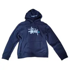 [ステューシー　プルオーバーパーカー　刺繍ロゴ　ワールドツアー　ブラック　M]