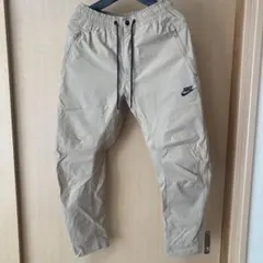 NIKE ナイキ ウーブンパンツ ストレッチ ナイロンパンツ