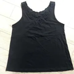 【値下げ】ユニクロ　タンクトップ　Lのサムネイル