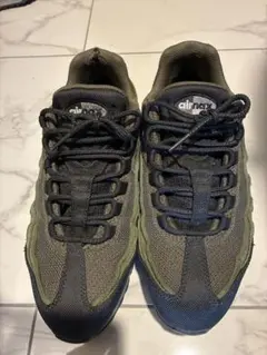 Nike Air Max 95 グレー/オリーブ