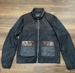 PRADA ナイロンジャケット 黒　2011