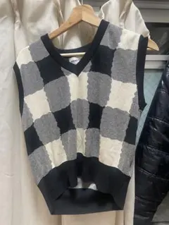 ROCKET XLUNCH チェック柄 Vネックニットベスト