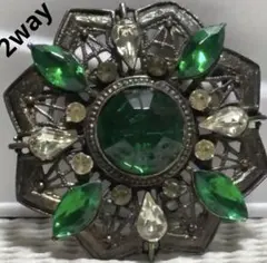 ヴィンテージ 渋めトーンアンティーク調緑クリスタル風　ブローチ　年代物ビンテージ