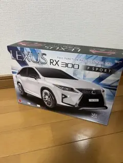 新品　箱入り　レクサス　RX300 1/24 新品 箱入り レクサス RX300 1/24 新品 箱入り レクサス RX300 1