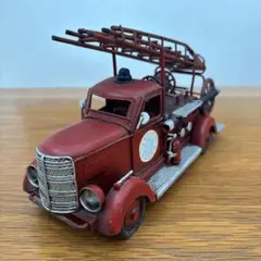 レトロ 消防車 置物 インテリアヴィンテージカー オブジェ ブリキのサムネイル