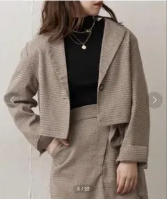 Chico チェック柄ショートテーラードジャケット　セットアップ