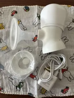 Pigeon 電動母乳搾乳器 handy fit+