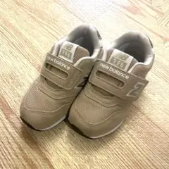 new balance 996 ベージュ スニーカー