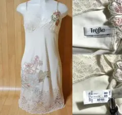 Item thumbnail for item 37a475ed-fada-4a51-a3d7-9ca2822ea8d9