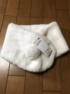 アイボリー ポンポン付きマフラー ONE SIZE