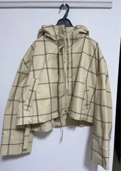 Mila Owen ミラオーウェン　ショート丈Aラインフードジャケット