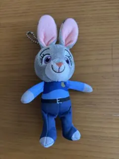 ズートピア　ジュディ　ぬいぐるみ　キーホルダー