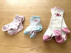ミキハウス　キッズ靴下3足セット　(11〜13cm 2足、13〜15cm1足)
