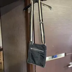 バリー　ショルダーバック　黒のサムネイル