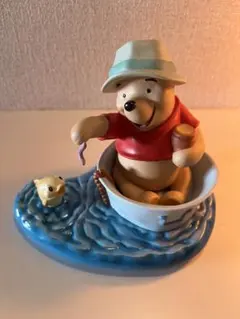 希少！廃盤品！くまのプーさん 雨の日 アヒル 陶器 傘 レインコート