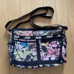 レスポートサック　ショルダーバック￼ ハワイ限定柄