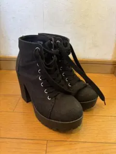 H&M ブラックハイヒールブーツ 22.5cm