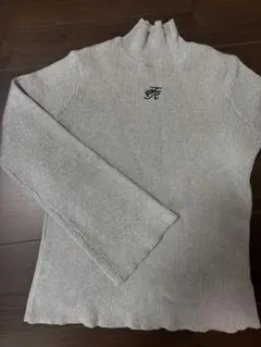 FAN シルバーラメ　ニット　長袖