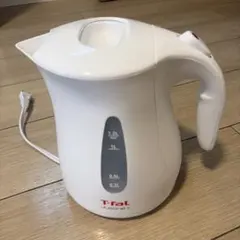T-fal Justine+ KO49 1.2リットル 電気ケトル ホワイトのサムネイル