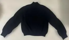 ZARA 黒セーター